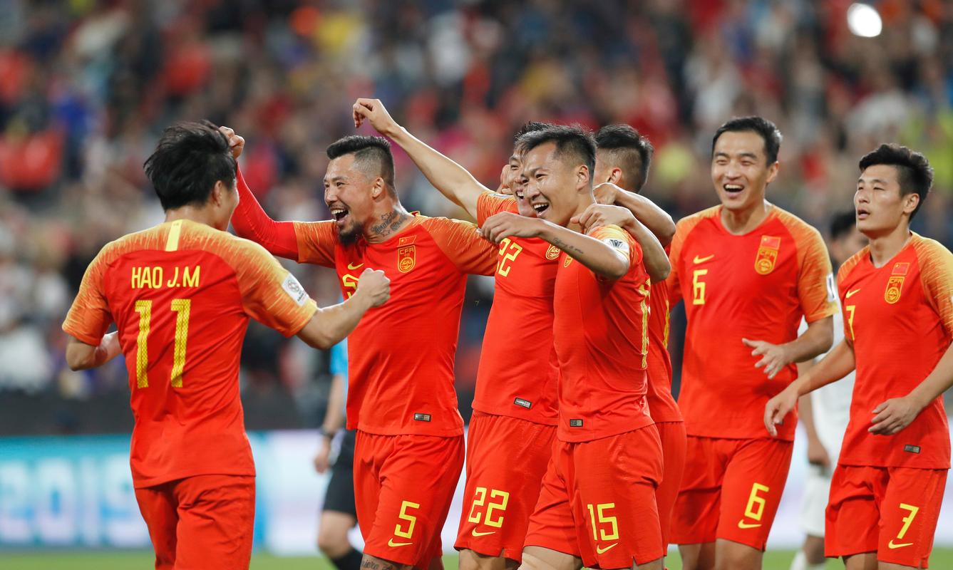 Việt Hoàng